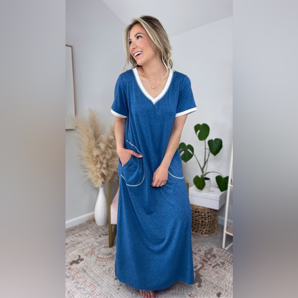 Amazon Ekouaer Nightgown Ultra-Soft Full PJs Sleepwear with Pockets, Small, Blue